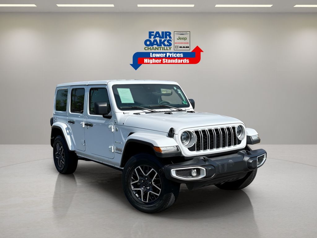 Vehicle image 3 of 28