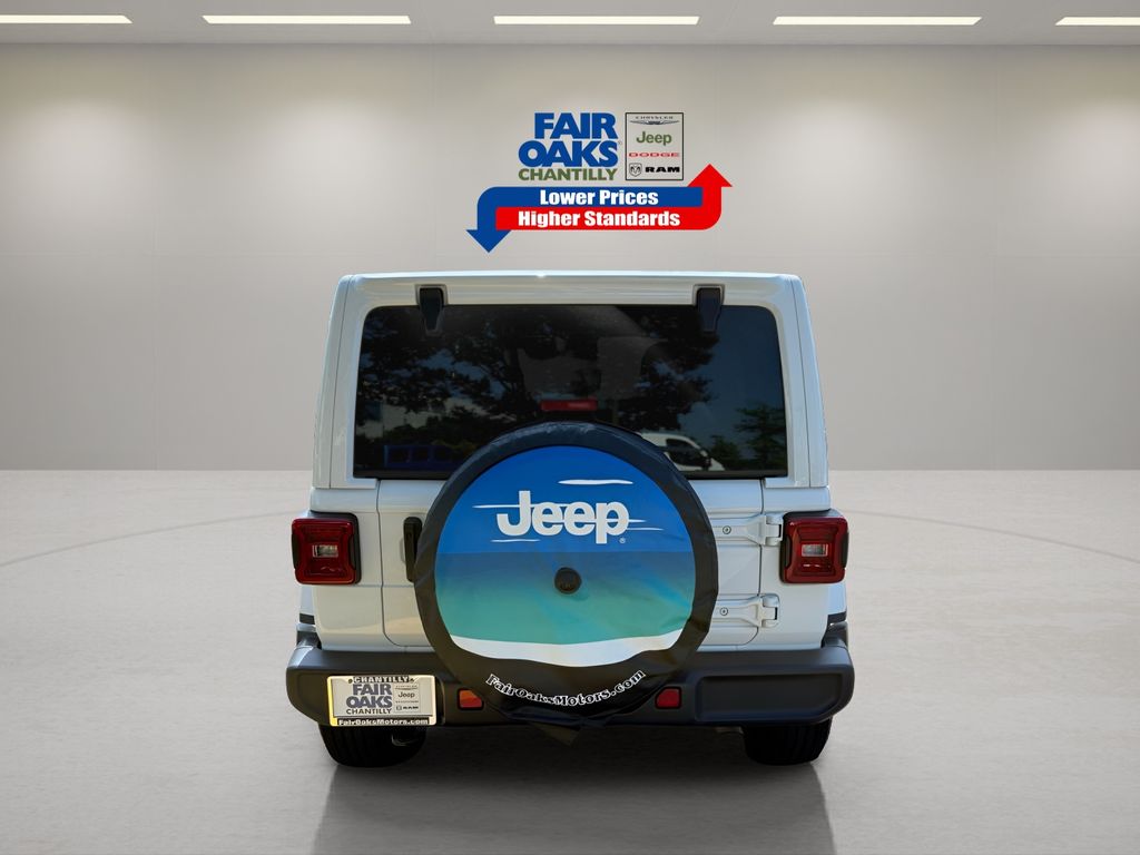 Vehicle image 6 of 28