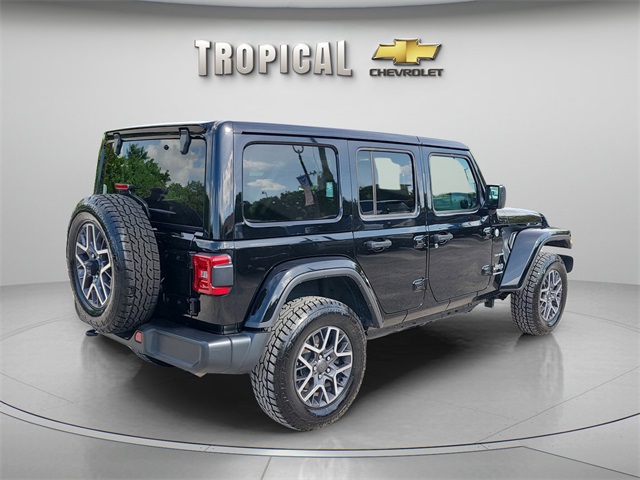 Vehicle image 6 of 35