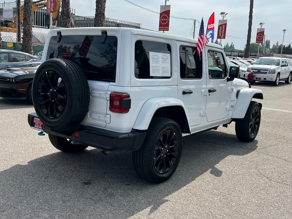 Vehicle image 7 of 26