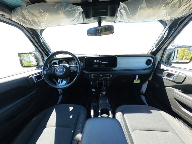 Vehicle image 57 of 60