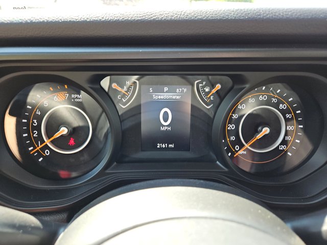 Vehicle image 35 of 60