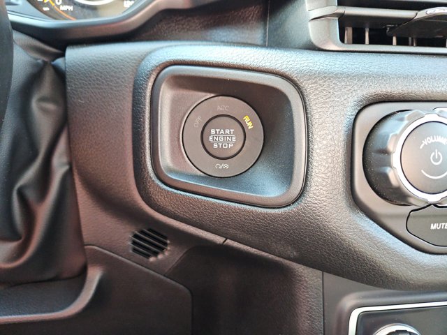 Vehicle image 45 of 60