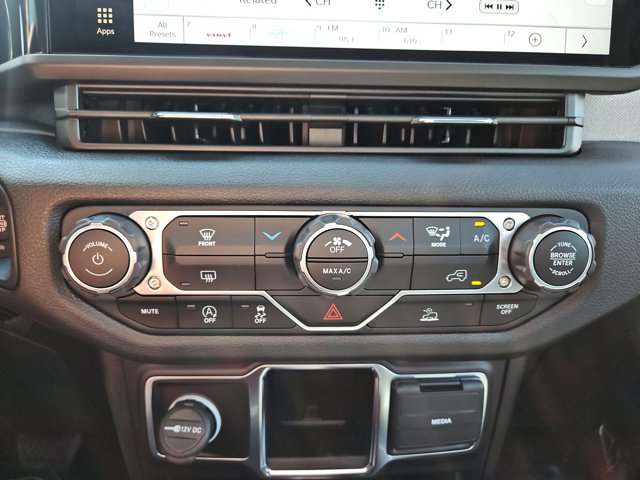 Vehicle image 44 of 60