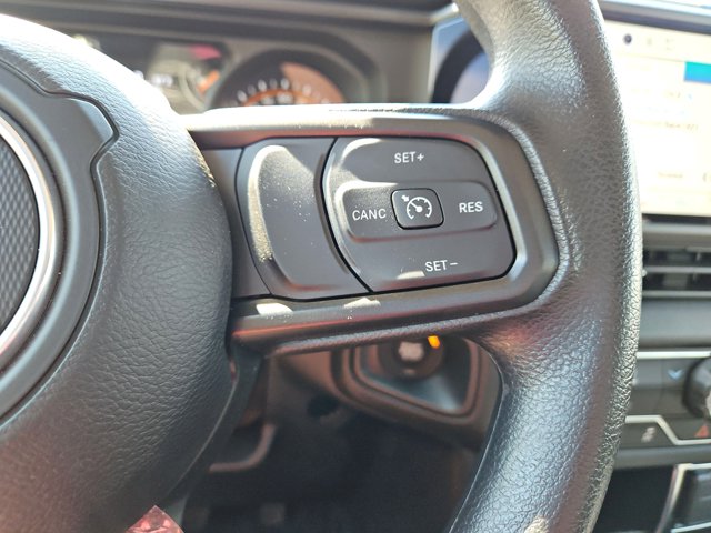 Vehicle image 47 of 60
