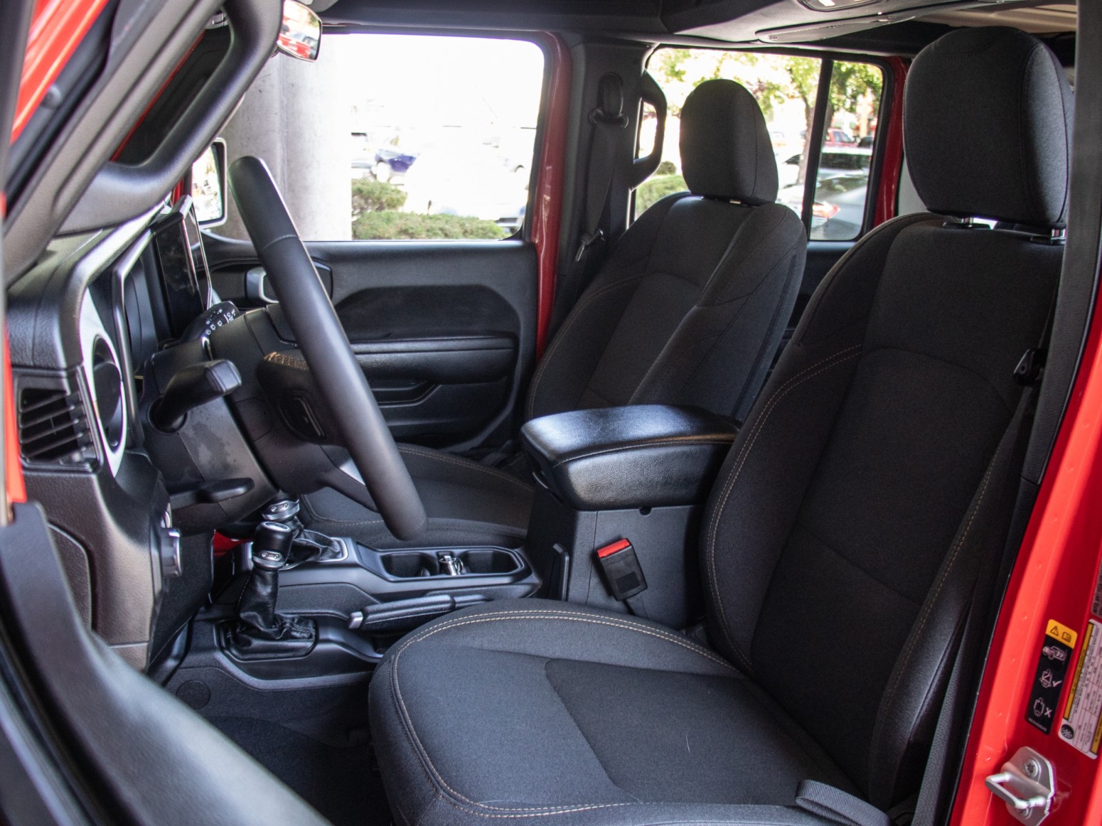Vehicle image 10 of 23