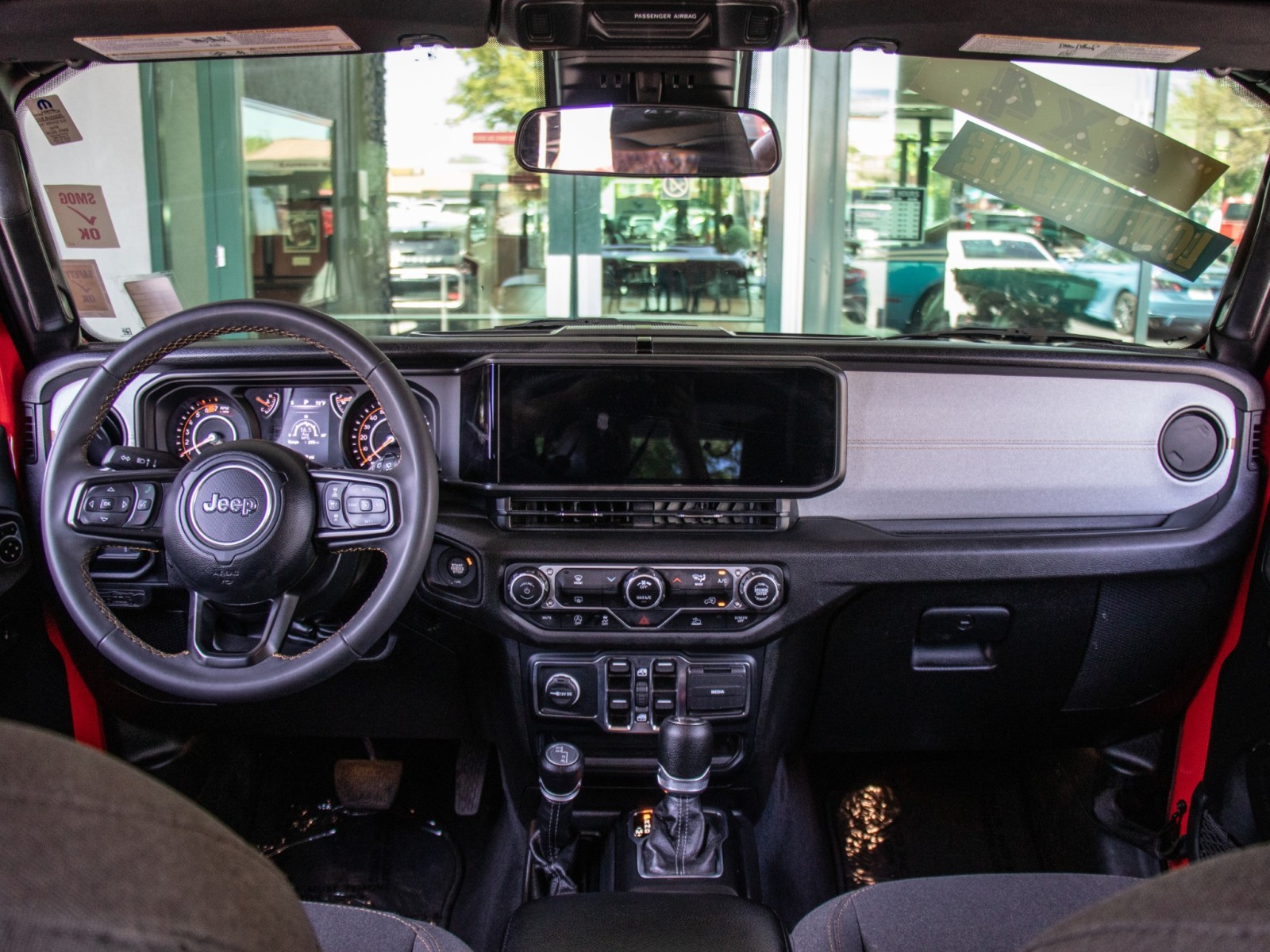 Vehicle image 15 of 23