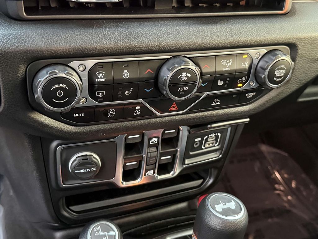 Vehicle image 26 of 26