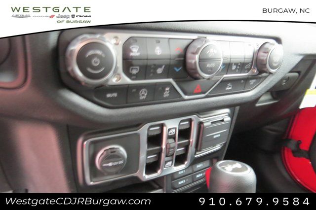 Vehicle image 19 of 19