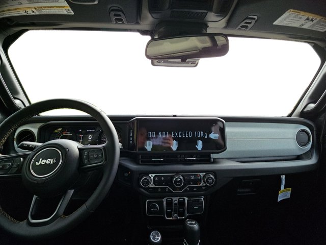 Vehicle image 44 of 67