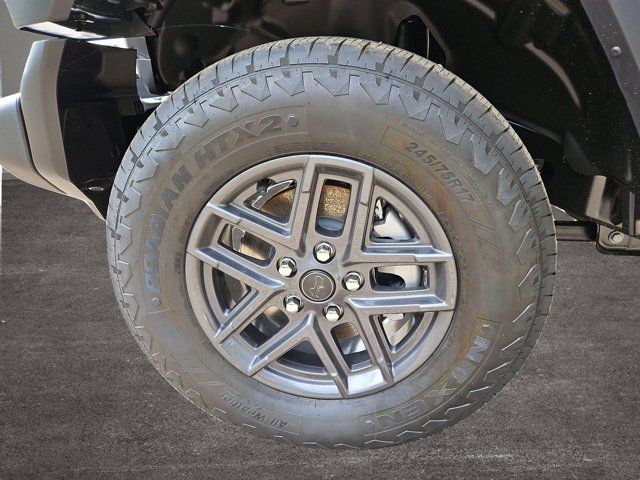 Vehicle image 36 of 67