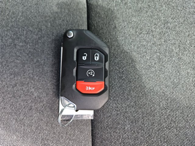 Vehicle image 51 of 67