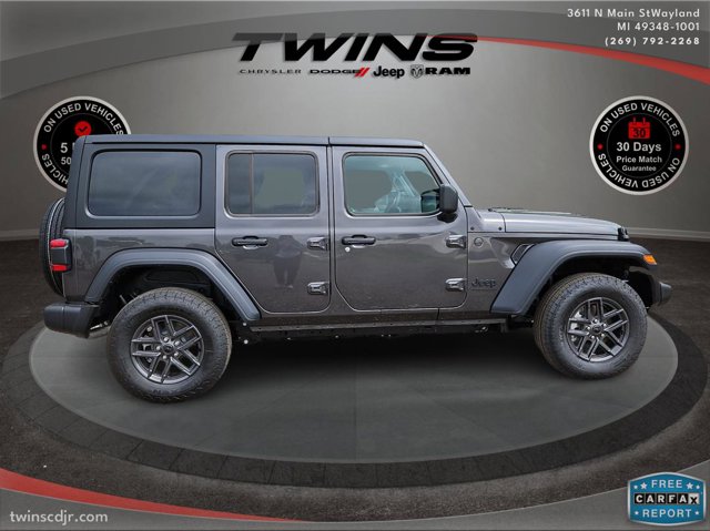 Vehicle image 7 of 67