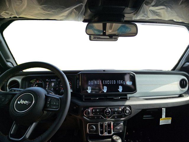 Vehicle image 43 of 66