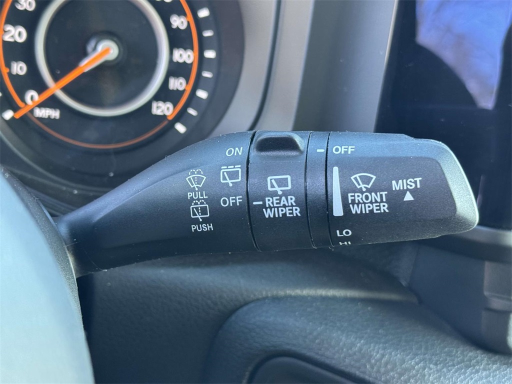 Vehicle image 22 of 30