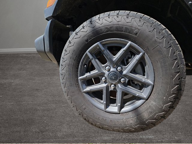 Vehicle image 35 of 62