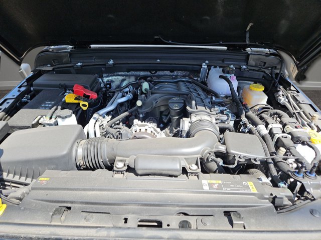 Vehicle image 27 of 62
