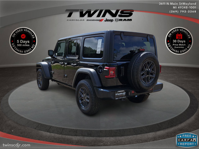 Vehicle image 7 of 62