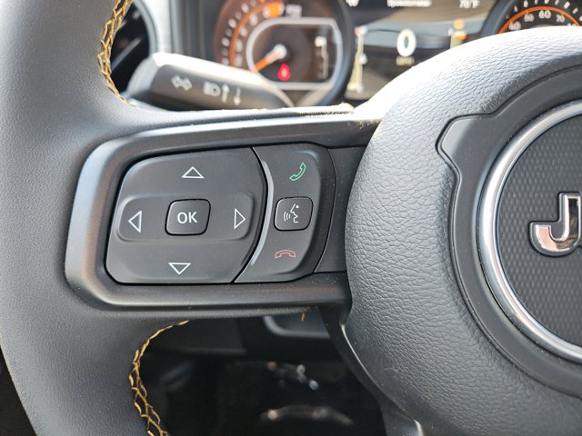 Vehicle image 45 of 62