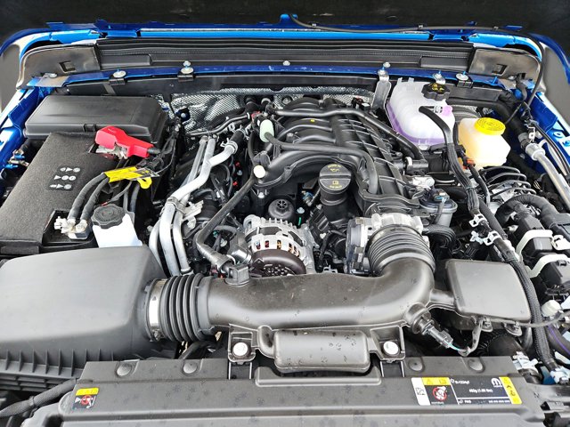 Vehicle image 18 of 66
