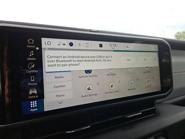 Vehicle image 59 of 66
