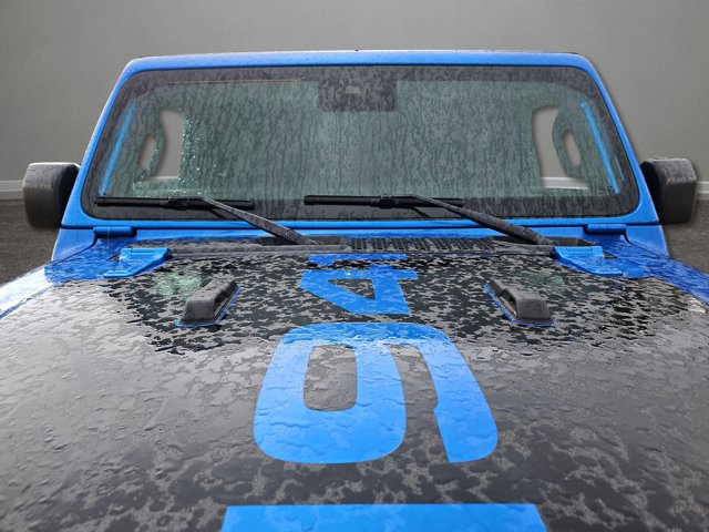 Vehicle image 16 of 66