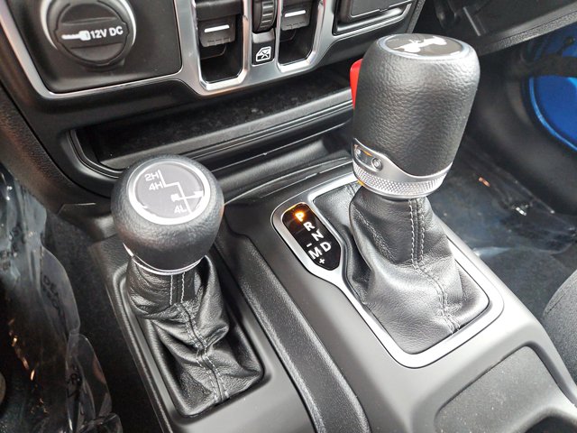 Vehicle image 61 of 66