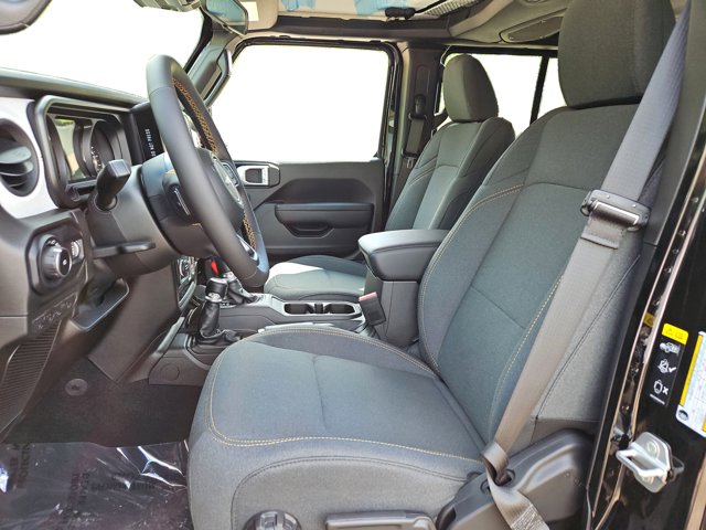 Vehicle image 11 of 65