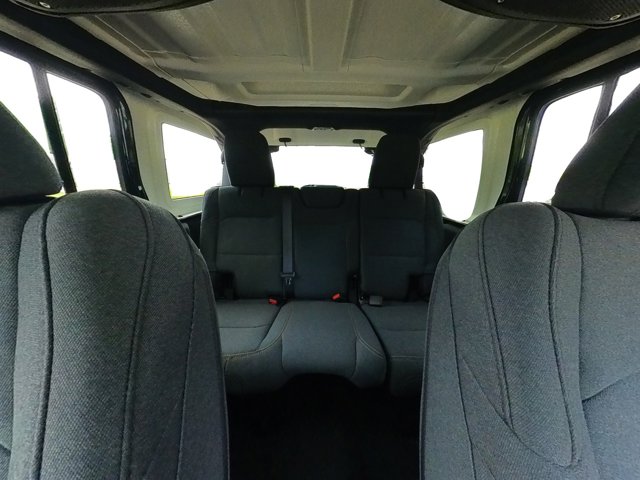 Vehicle image 64 of 65