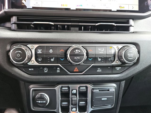 Vehicle image 44 of 65
