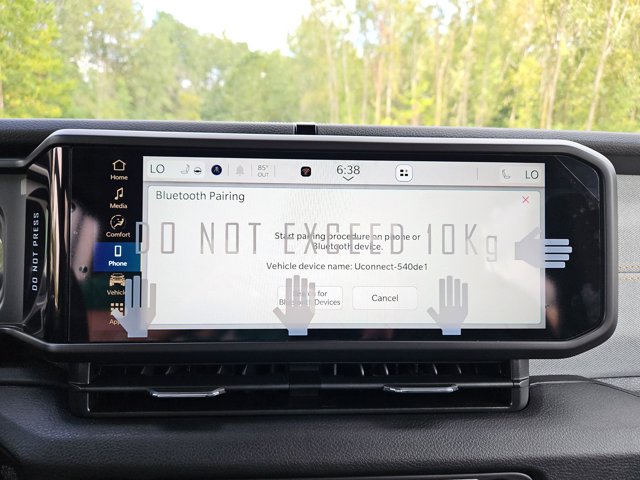 Vehicle image 59 of 65