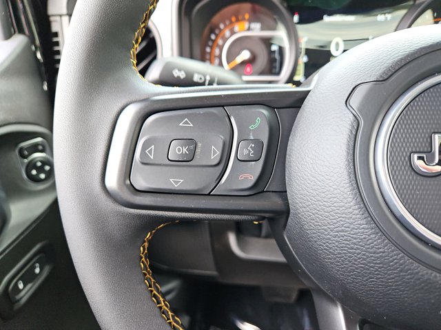 Vehicle image 46 of 65