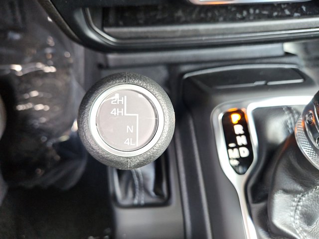 Vehicle image 51 of 65