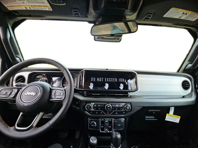 Vehicle image 42 of 65