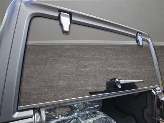 Vehicle image 30 of 65