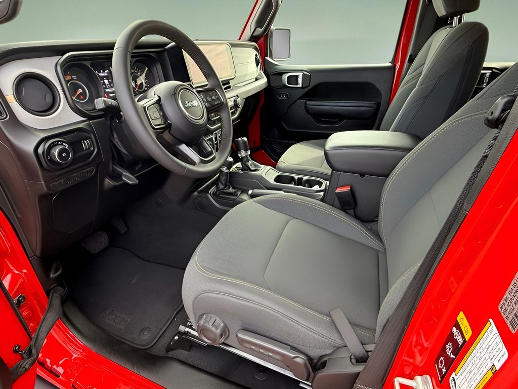 Vehicle image 28 of 28