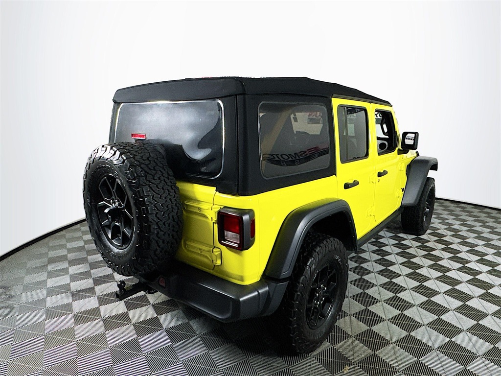 Vehicle image 5 of 27