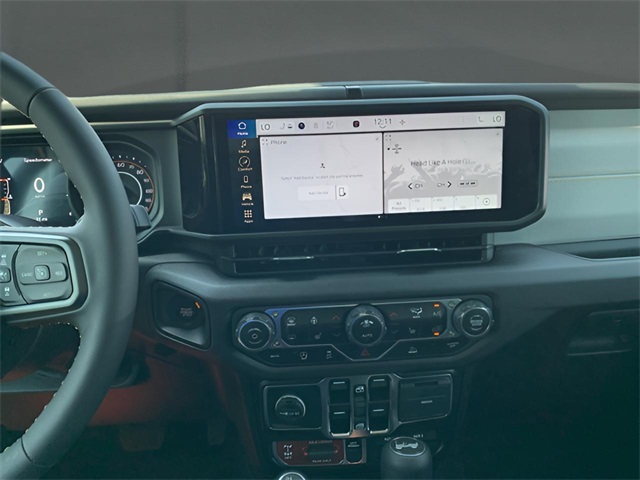 Vehicle image 26 of 37