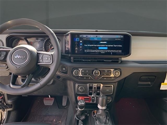 Vehicle image 17 of 37