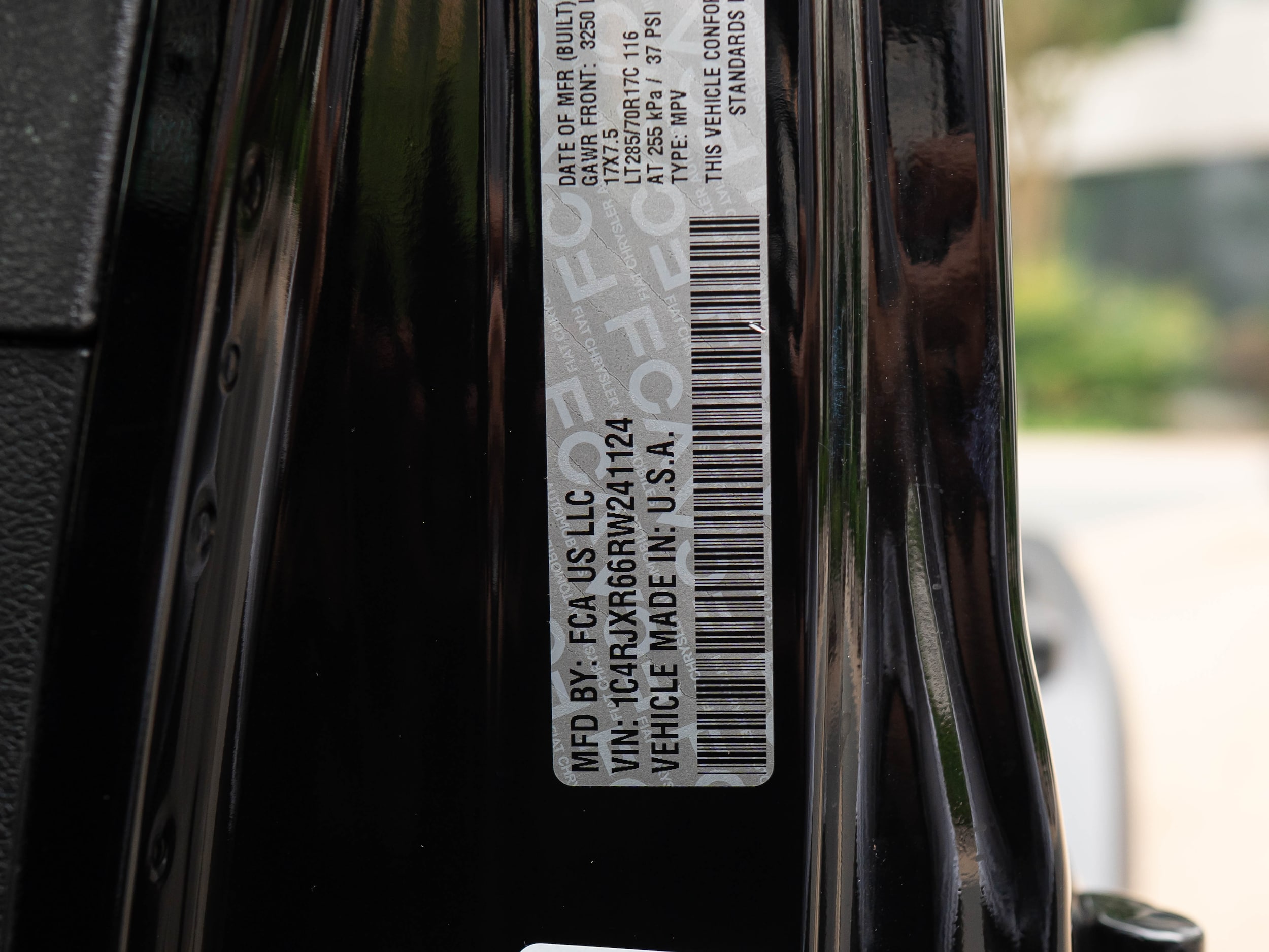 Vehicle image 53 of 59