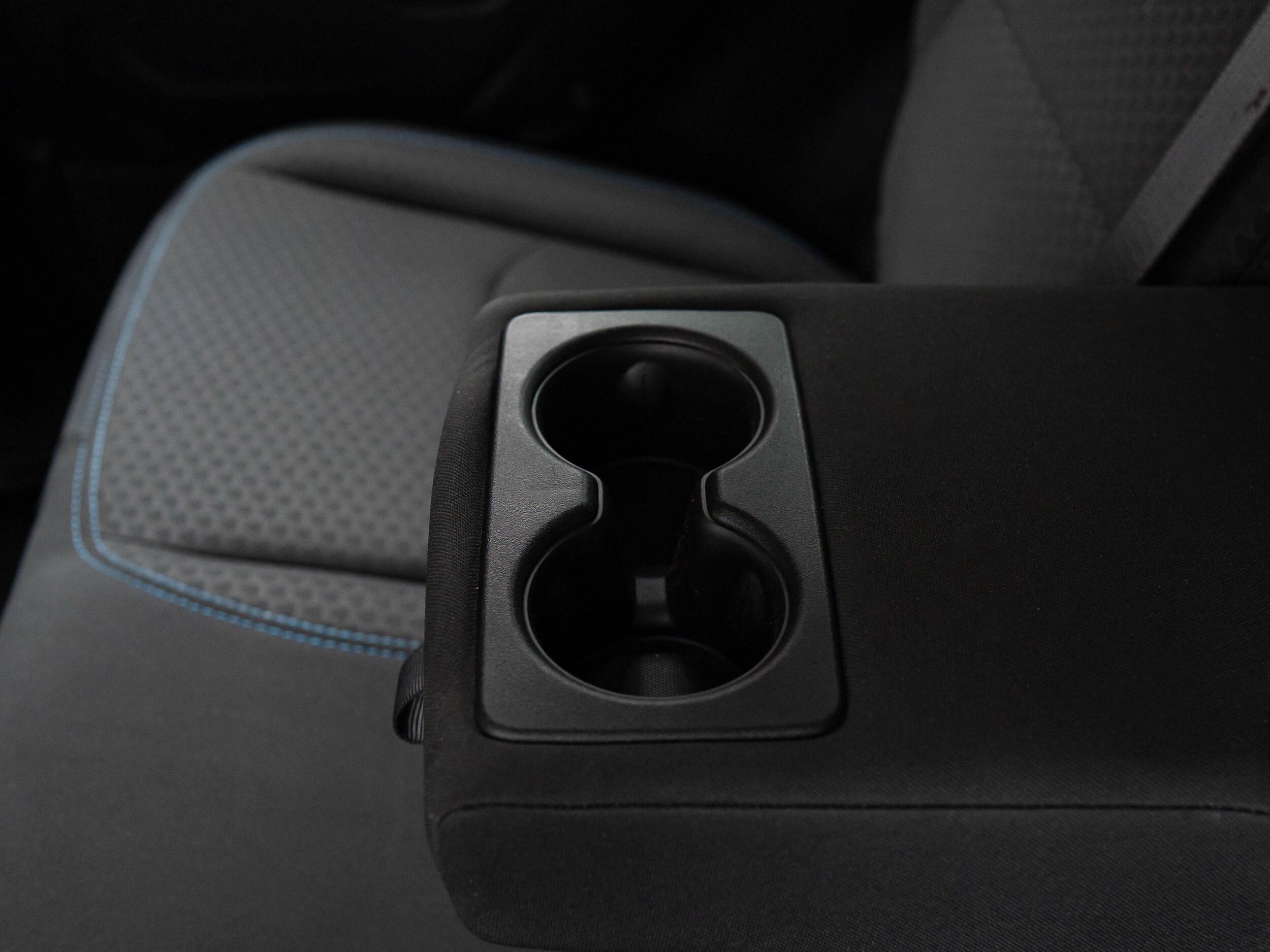 Vehicle image 21 of 59