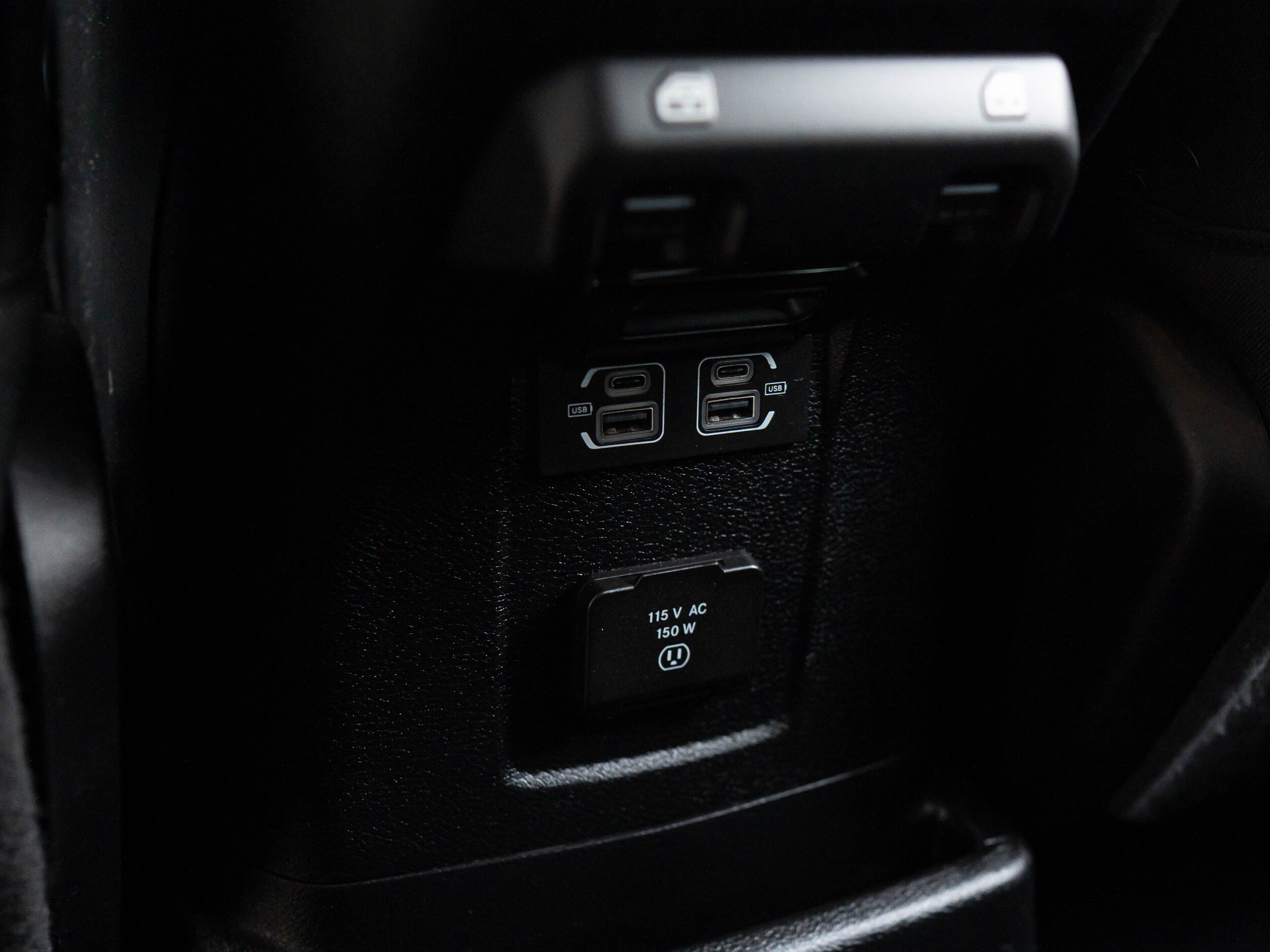 Vehicle image 23 of 59