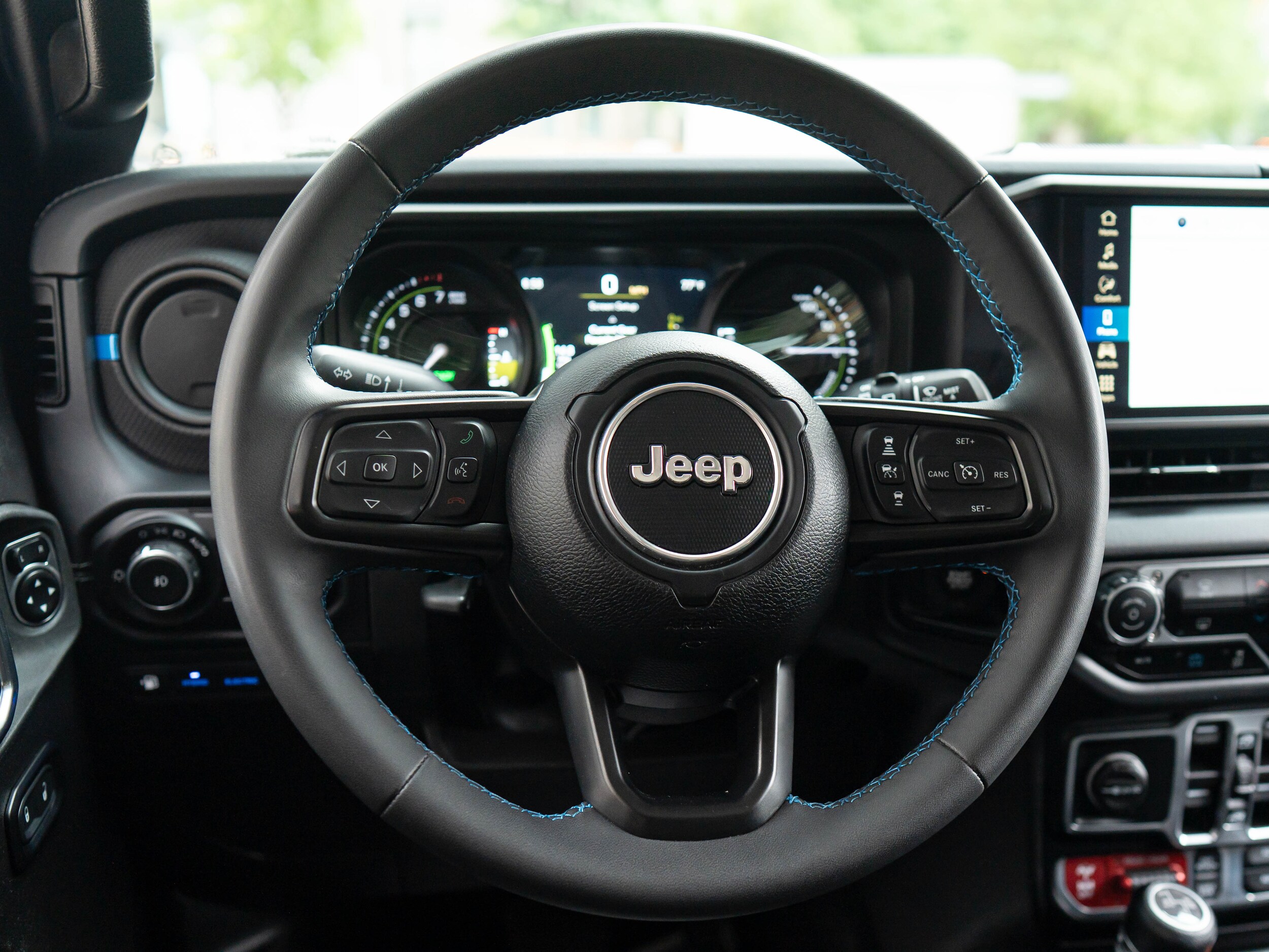 Vehicle image 24 of 59