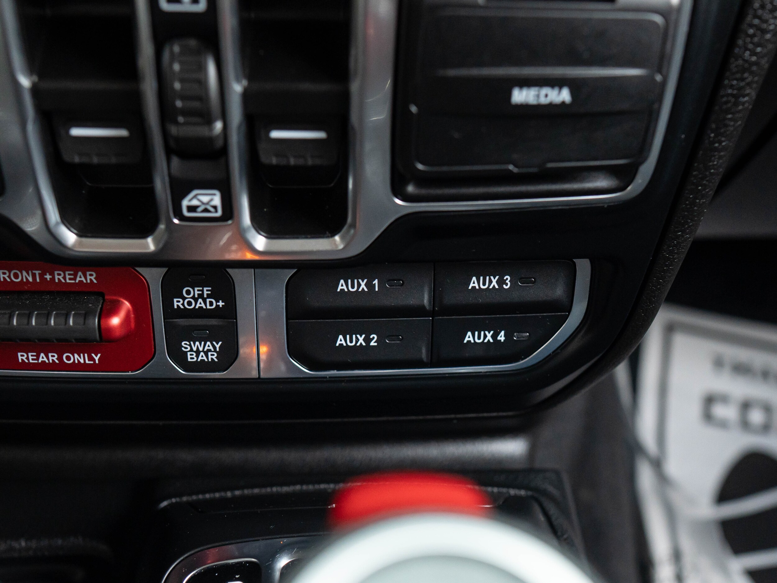 Vehicle image 36 of 59