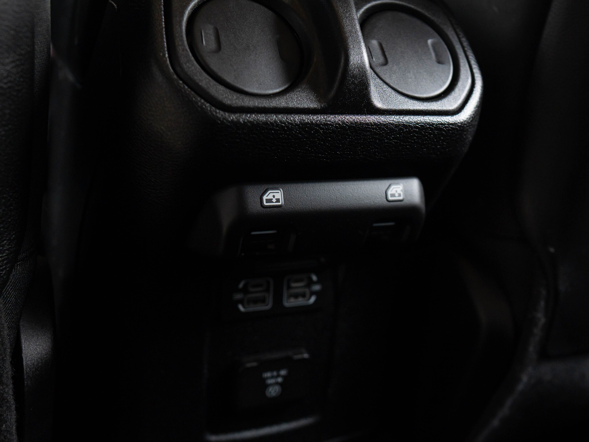 Vehicle image 22 of 59