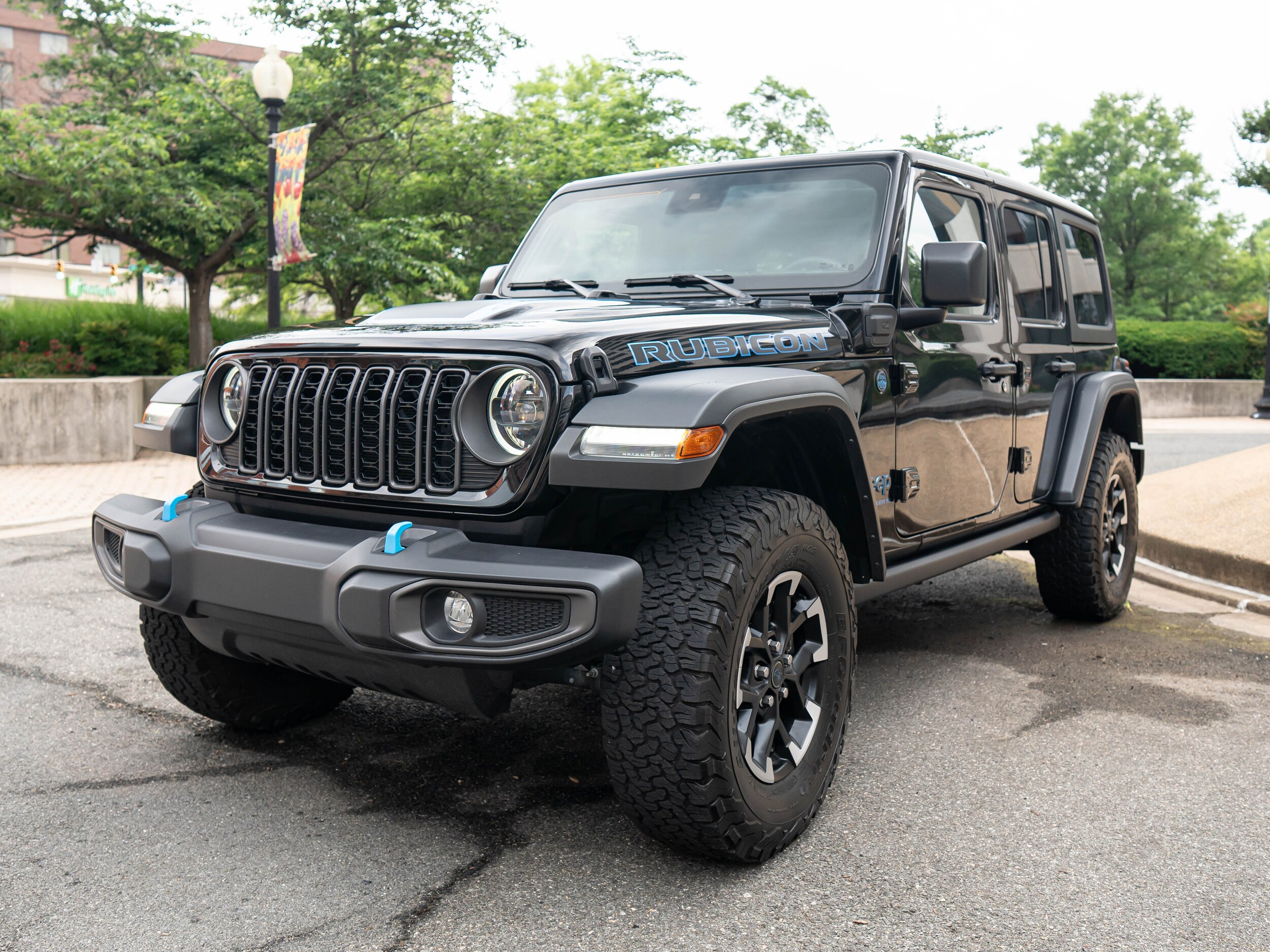 Vehicle image 1 of 59