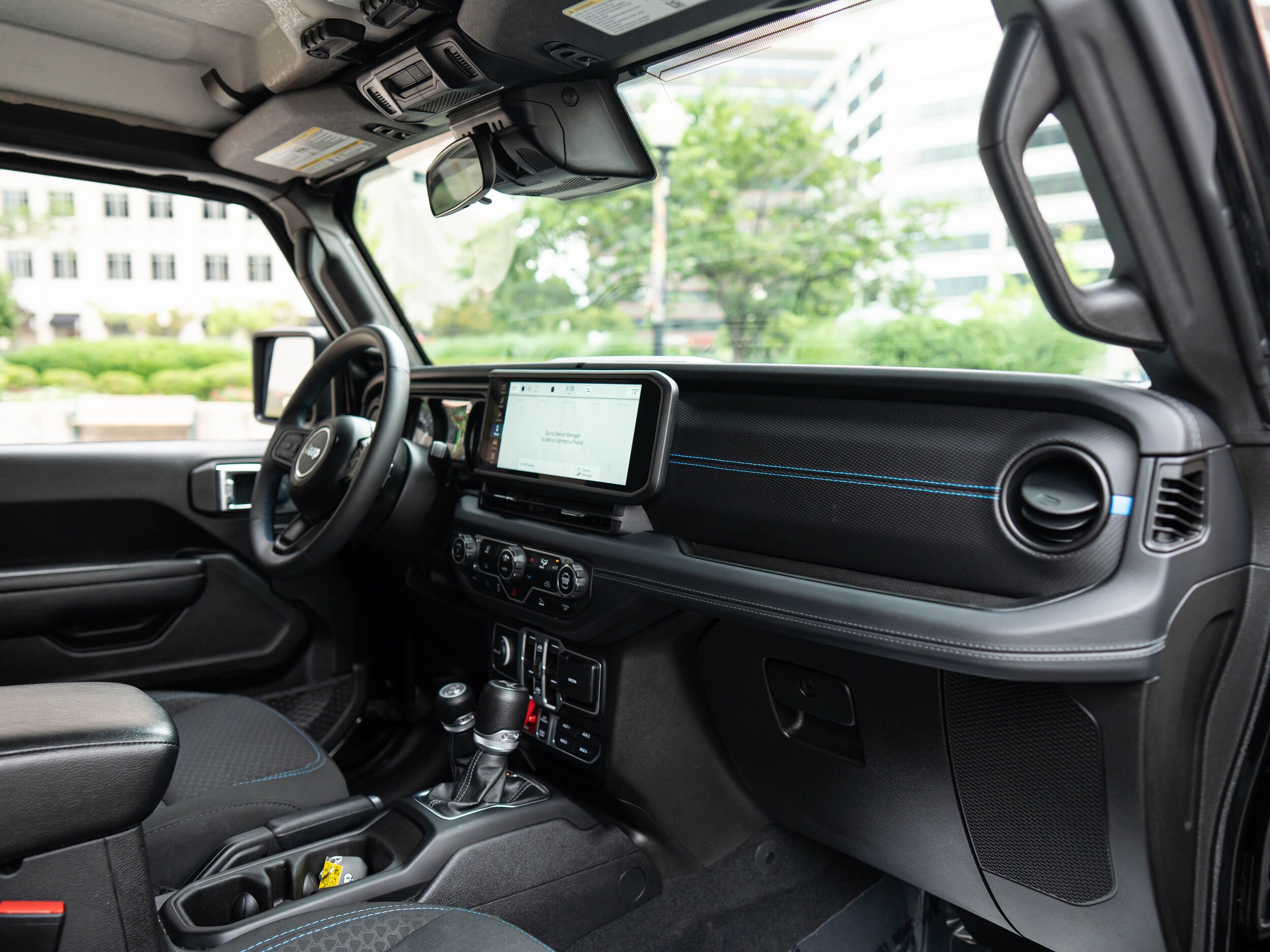 Vehicle image 14 of 59