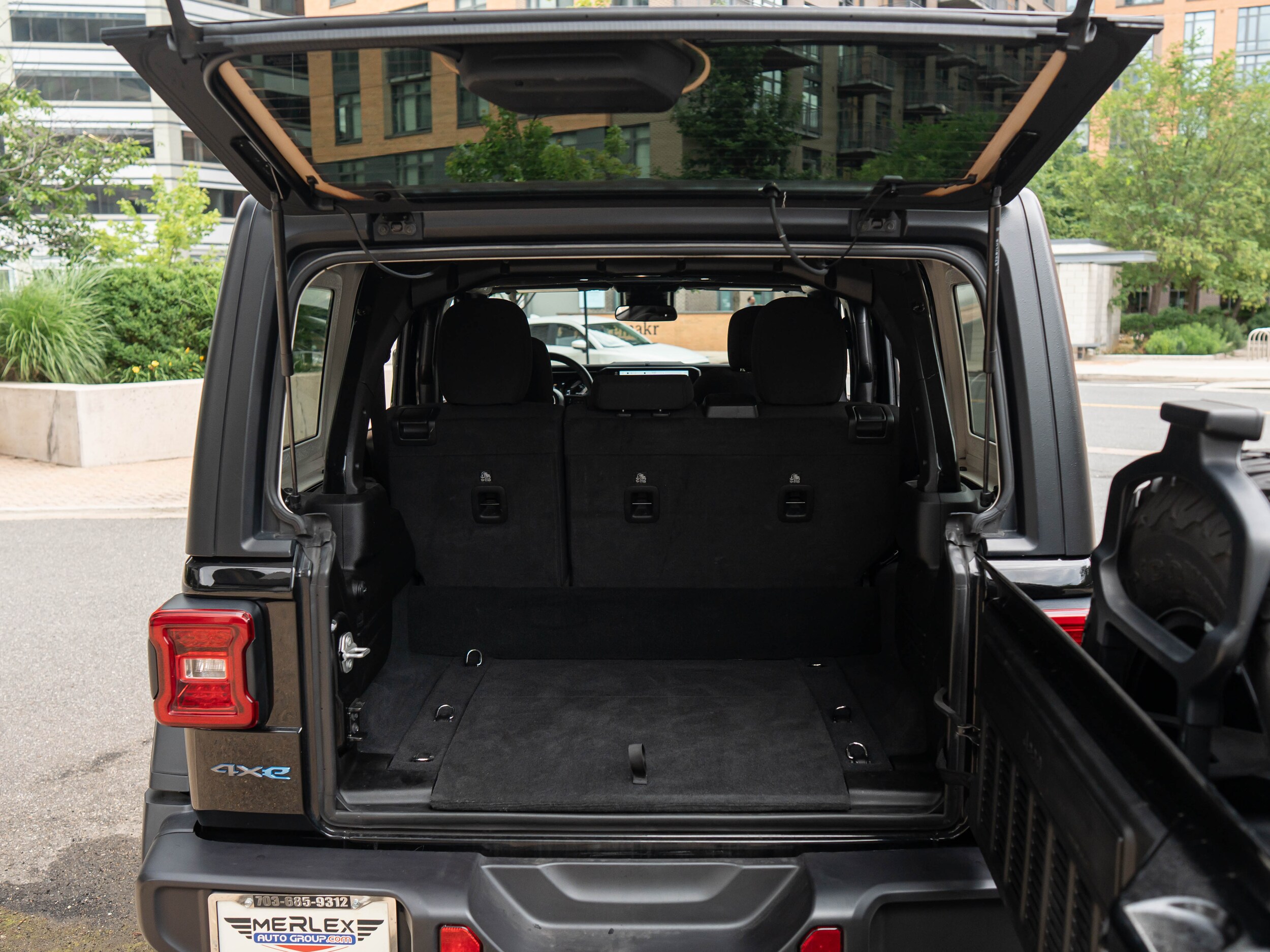 Vehicle image 50 of 59
