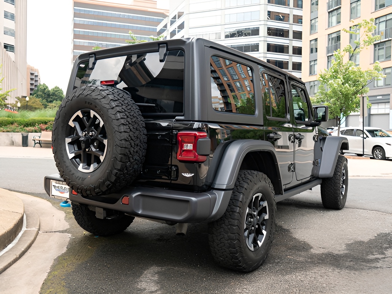 Vehicle image 57 of 59