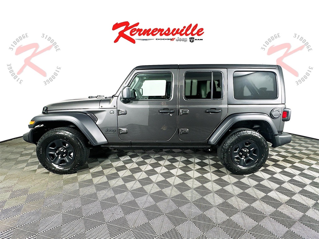 Vehicle image 8 of 20